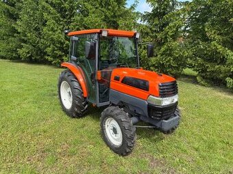 Malotraktor kubota KL33 Kabina Kingwel Top