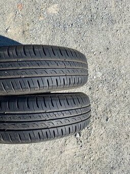 Pneu 165/70 R14