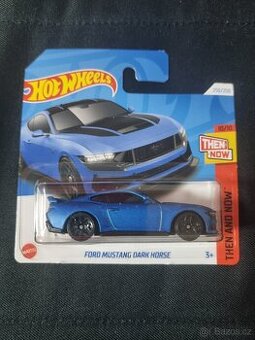FORD MUSTANG DARK HORSE