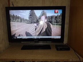 TV Sony + STB Evolveo