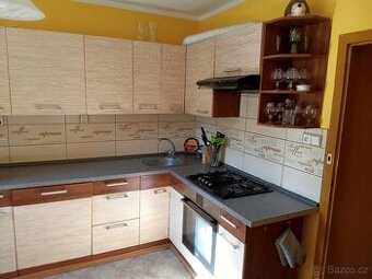 Prodej prostorného bytu 3+1 s balkonem – Havířov – Šumbark,
