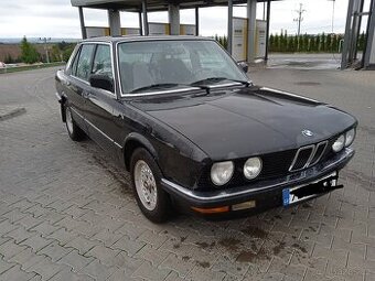 Bmw E28 520i