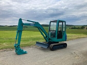 JAPONSKÝ MINIBAGR KUBOTA K025 2500KG