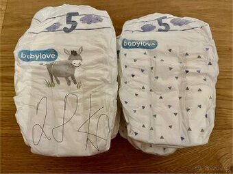 28 ks plen DM Babylove velikost 5 - 10/16 kg