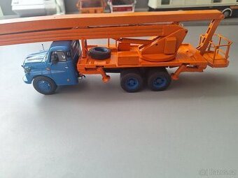 Vysokozdvižná plošina Tatra T148 PVP-27