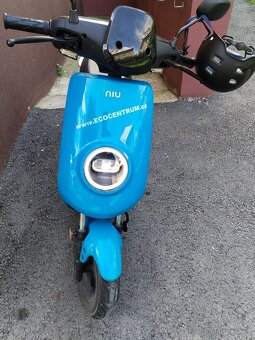 Elektro skútr Niu najeto 2000 km