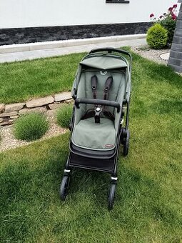 Kočárek Bugaboo Fox Cub + autosedacka