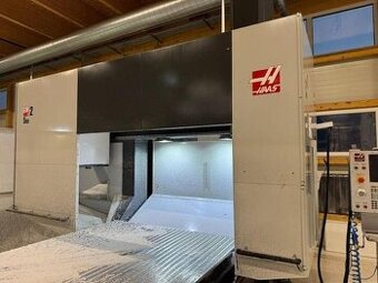 Pětiosá CNC frézka HAAS GM-2