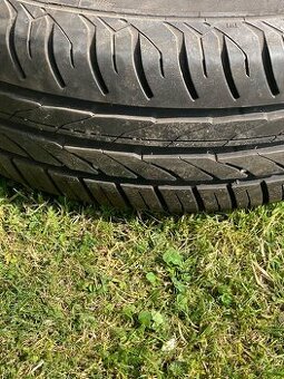 Pneu 195/65 R15