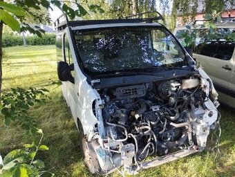 Opel VIVARO 2.5 DTI
