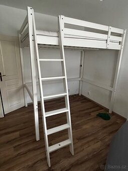 Zvýšená postel IKEA