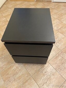 Komoda IKEA MALM