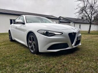 Giulia 2.0TB 147kw paket Veloce odpočet DPH