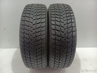 2ks zimní pneu 215/65/16 Nexen