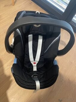 Vajíčko CYBEX Aton 5 s bází na Isofix