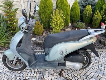 Honda PS 125 ccm rok 2008 - 10 KW - 12800 km
