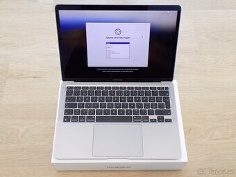 Apple MacBook Air 13,3" (2020) / M1 / 8GB RAM / 256GB / CZ