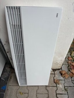 Prodám nástěnný přímotop AEG 3000W