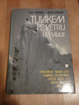 kniha, Tulákem ve větru Himálaje