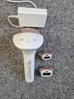Philips Lumea Series 9900 SkinAI IPL BRI973