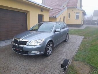ŠKODA OCTAVIA KOMBI II FACELFT 1,4 TSI,2012,XENONY