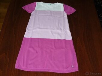 Nové úpletové šaty Benetton, vel. 140