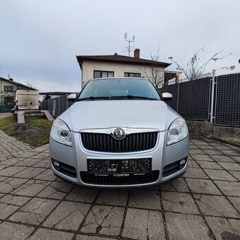 ŠKODA FABIA  2 BENZÍN
