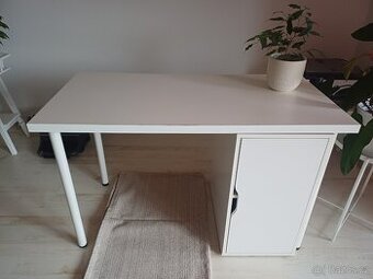 Pracovní stůl Ikea