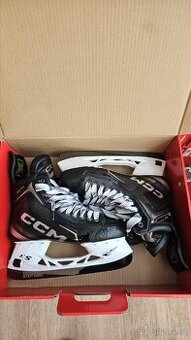 Brusle CCM Tacks XF Pro