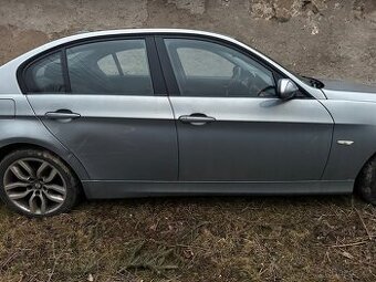 Dveře BMW E90 A34
