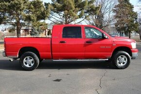 Dodge RAM Megacab