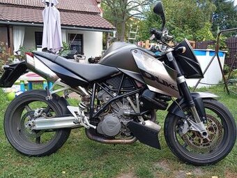 KTM 990 SuperDuke