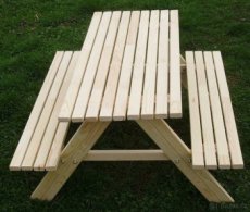Dětský dřevěný zahradní nábytek - Piknik set