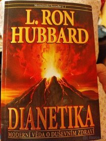 Kniha Dianetika L.Ron Hubbard