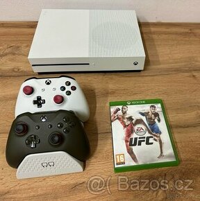 Xbox One S 500 GB + HRA+DOKOVACÍ STANICE+2.OVL