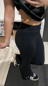 NOVÉ Legíny s rozparkem NIKE AIR