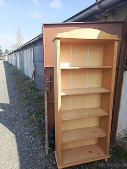 Skříně dřevěného modelu