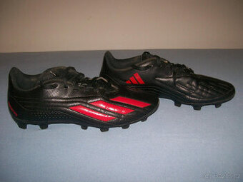 Kopačky  ADIDAS  DEPORTIVO - č. 39 1/3