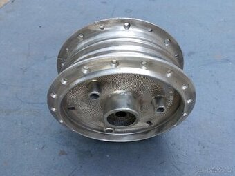 Přední buben na moto Jawa 555 - 1
