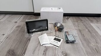 2DIN autorádio 7018B + parkovací kamera NOVÉ
