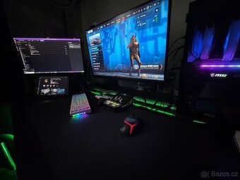 Kompletní herní a streamovací PC + 2 monitory + GoXLR Mini +