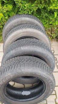 195/65/15 zimní pneu Dunlop
