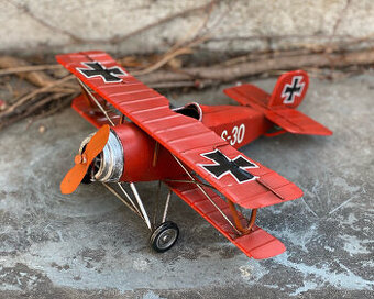 Plechový model stíhacího letounu Red Baron - kovová replika