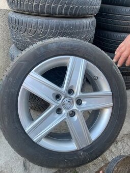 Letní pneu Michelin 205/55r16 s disky 16”