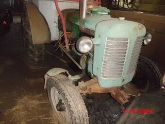 Traktor Zetor Super 50