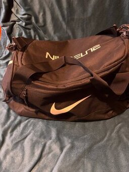 Sportovní taška Nike