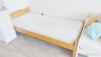 Postele 200x90