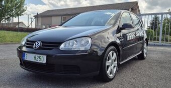 Volkswagen Golf V 1.9 TDI 66KW