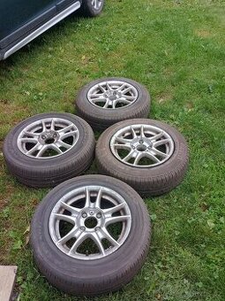 Prodám hliníkové ráfky včetně pneumatik 195/65 R15
