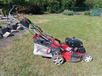 sekačka Hecht 551SXE na náhradní díly